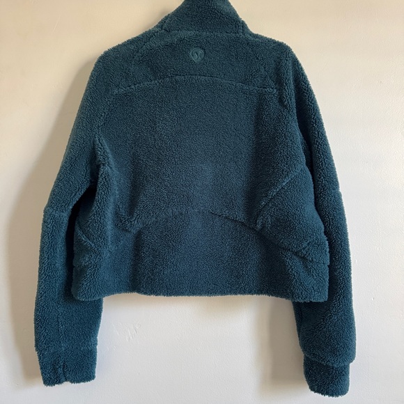 Lululemon Scuba Oversized Fleece Funnel Neck, Green Jasper, Medium/Large - Picture 6 of 10